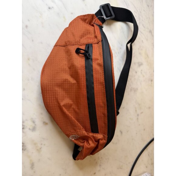 Free People Movement Ripstop Terracotta Orange Fanny Pack NEW [jb] - Picture 3 of 6